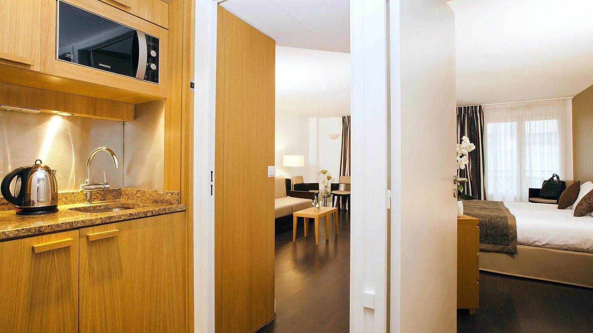 Residhome Opera Aparthotel 4*